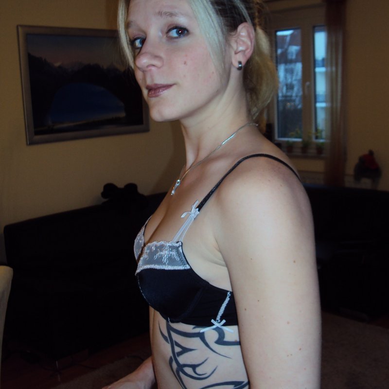 escort girl Toinette de Pont-de-Roide