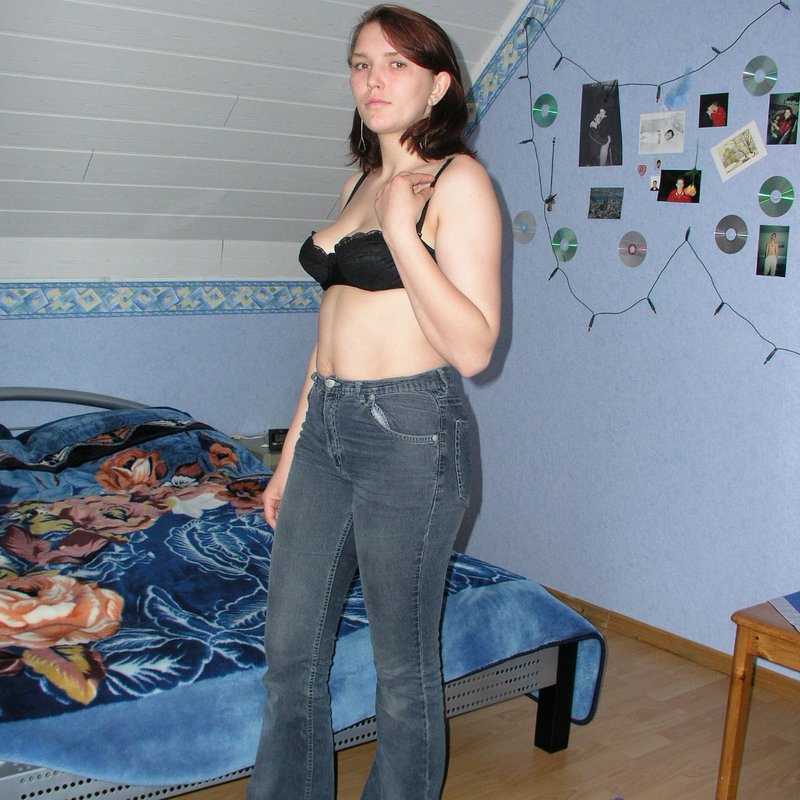 escort girl Germaine de Gien